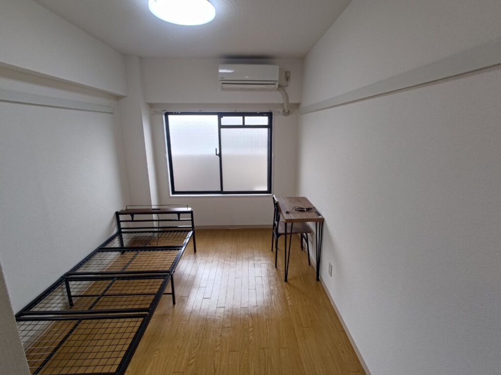 箕面市　学生マンション　原状回復工事